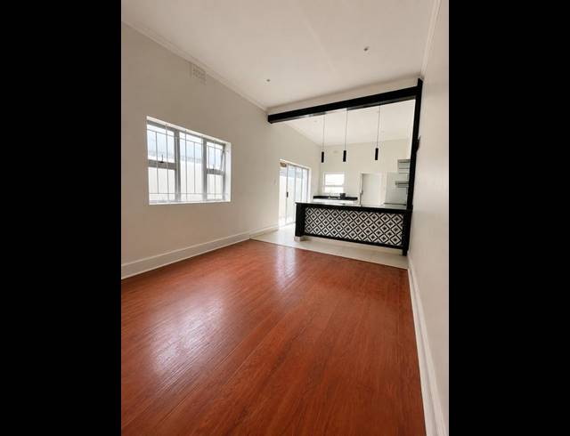 2 BEDROOM PROPERTY TO RENT IN WOODSTOCK UPPER